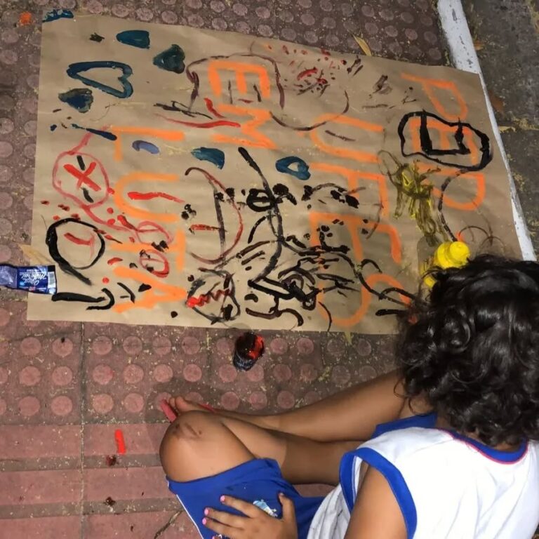 Estudantes da UFES enfrentam desafios para conciliar vida acadêmica e parentalidade